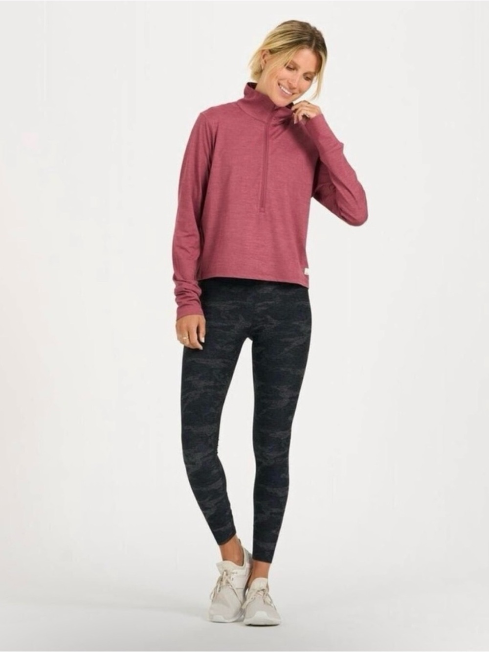 Vuori Crescent Half Zip Pullover in Spice Heather women’s Sz M
